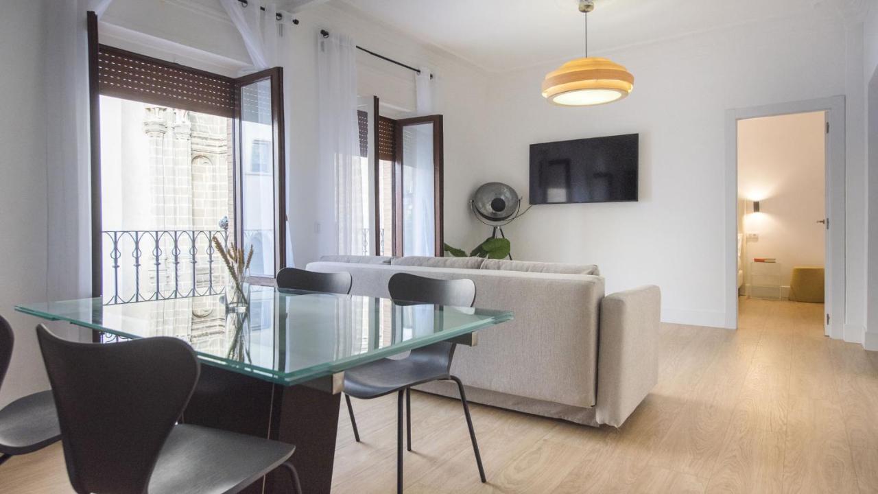 Apartamentos Boutique Puerta De Reyes توليدو المظهر الخارجي الصورة